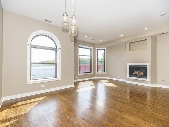 4th image of 812 North Blvd APT 301