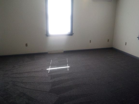 Living Room without furniture. Rent furnished OR UN-furnished, you choose.