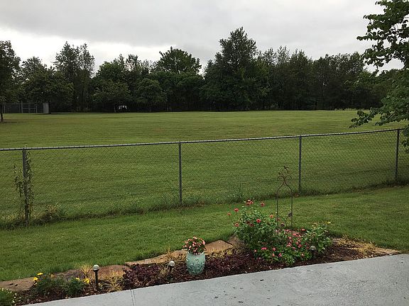 Privacy for lounging!