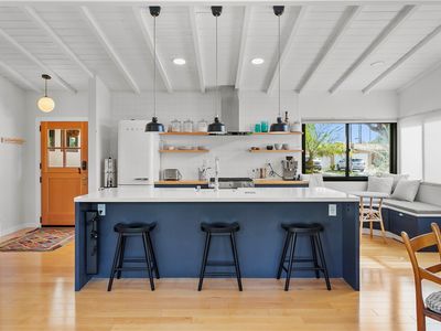 1625 W Santa Clara Ave, Santa Ana, CA, 92706