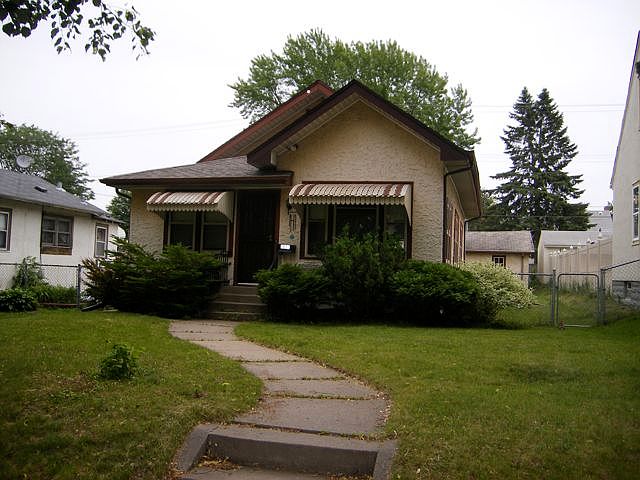 1st image of 2631 McKinley St NE
