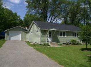 4325 East Dr, Delavan, WI 53115