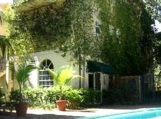 2850 Coconut Ave APT 17, Miami, FL 33133