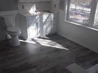 3144 Doe Valley Pkwy E, Brandenburg, KY 40108