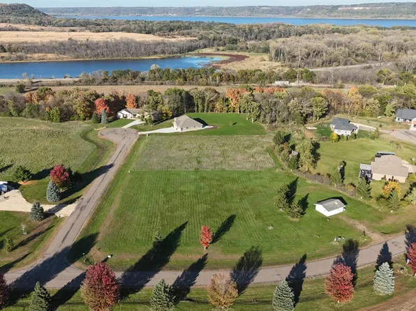 30492 Wild Turkey Ct, Frontenac, MN 55026