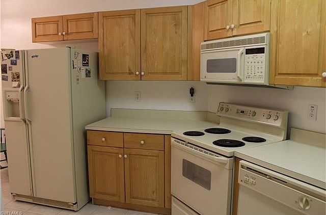 1st image of 6352 Huntington Lakes Cir APT 102