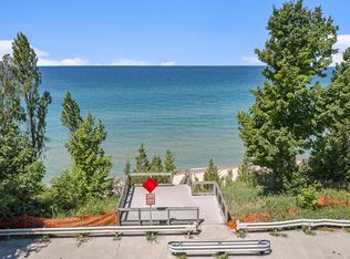 2069 Stratton Ln, Frankfort, MI 49635