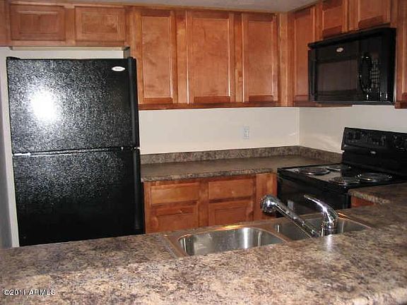 20110825174406312198000000-o_05132022