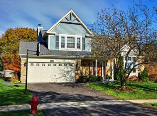 656 Heather Ln, Bartlett, IL 60103