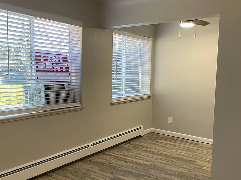 154 W Powers Cir — Photo 21