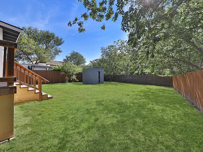 144 Alicia Ave — Photo 20