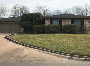 226 Sharp Dr, Stephenville, TX 76401