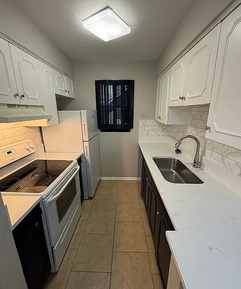 1045 Shook Ave #158 — Photo 7