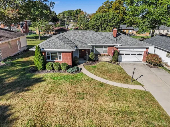 1831 Churchwood Dr, Cincinnati, OH 45238