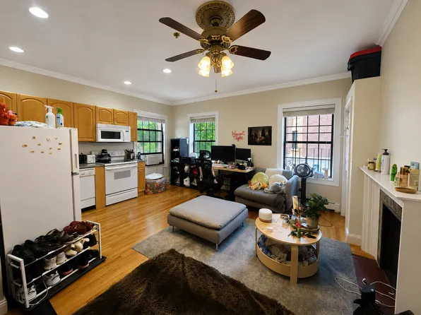 57 Gainsborough St APT 4, Boston, MA 02115