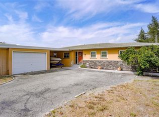 228 W Lake Ina Dr, Winter Haven, FL 33884