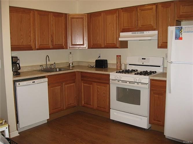 1st image of 152B Kearsing Pkwy