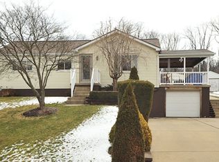 348 Walnut St, Baden, PA 15005