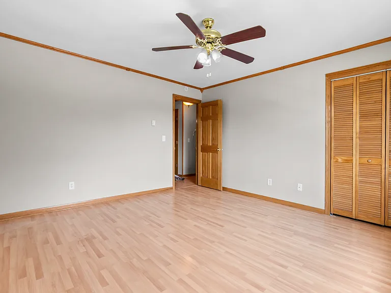 1072 N Highland Ave — Photo 7