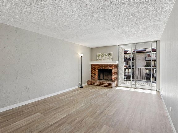 2nd image of 805 29th St #457