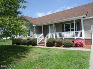 2336 Peartree Rd, Elizabeth City, NC 27909