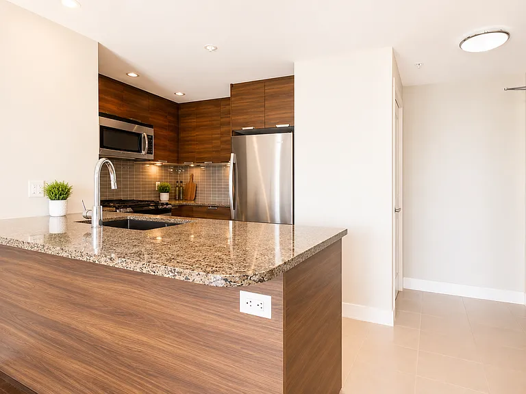 2968 Glen Dr #3008 — Photo 13