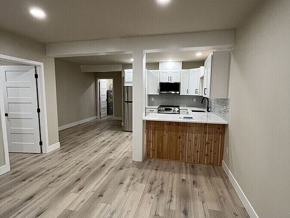 4th image of 11058 Fremont Ave N