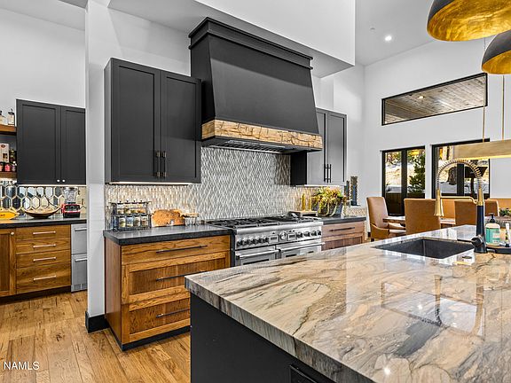 4th image of 3468 S Del Mar Ct