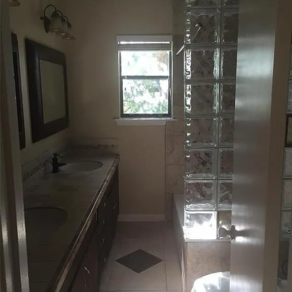 3000 S 1st St #101 — Photo 15