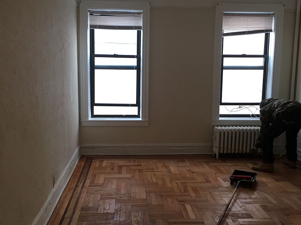 2nd image of 902 72nd St APT 2B