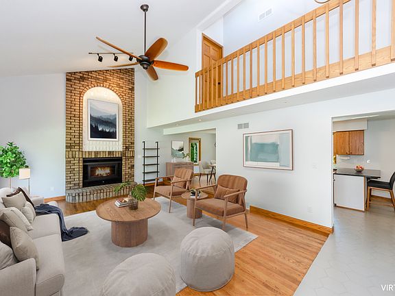 5th image of 1148 Tamarack Ln