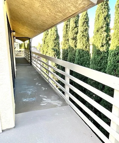 16762 Moody Cir — Photo 35
