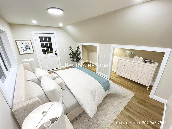 3rd image of 46 Main Rd N APT B