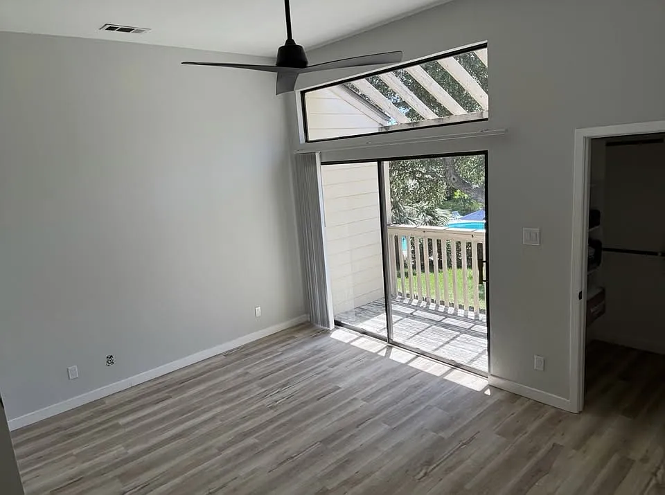 3801 Menchaca Rd — Photo 2