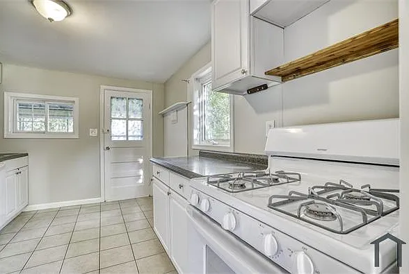 8011 Oakleigh Rd — Photo 15