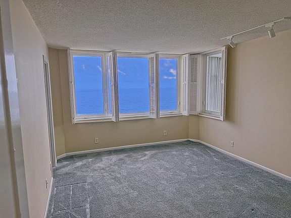 5th image of 550 S Ocean Boulevard #1202