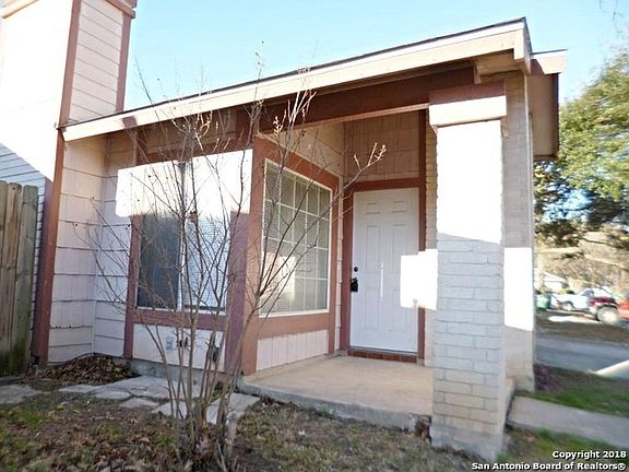 4th image of 9624 Ivy Bend St