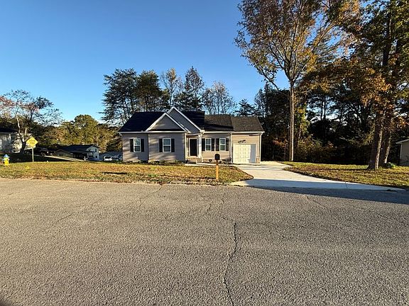 5th image of 6566 Esquire Dr