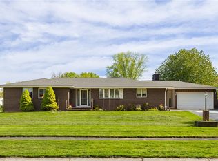 82 Firestone Dr, Rochester, NY 14624