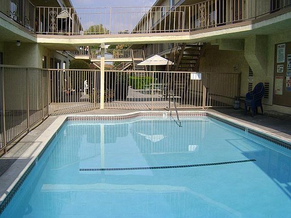 Sparkling Pool