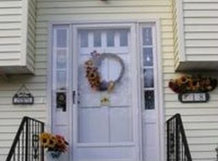 18 Wellwyn Dr, Portland, CT 06480