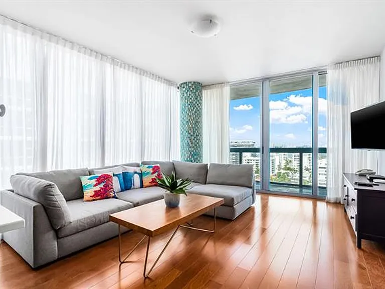 6899 Collins Avenue Cu #1409 — Photo 13