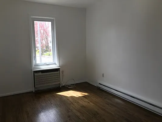 Rented by Daniel Gale Sotheby's International Realty | media 11