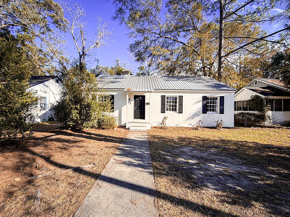 1st image of 4 Hibiscus Ave