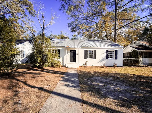 4 Hibiscus Ave, Savannah, GA 31404