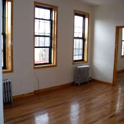 Rented by Nooklyn NYC LLC | media 24