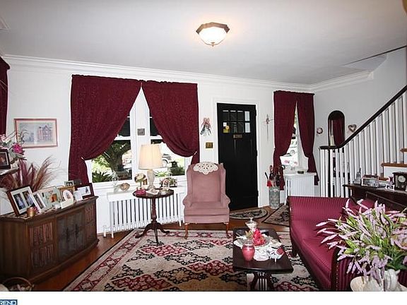 4th image of 1624 N Union St