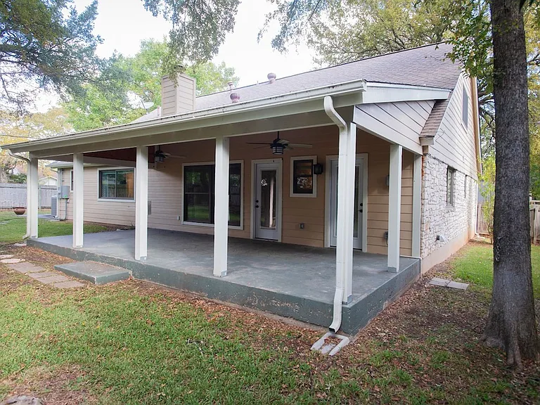 4607 Bridlewood Dr — Photo 26