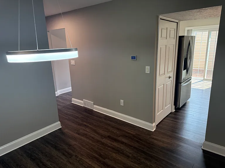 1032 S Court St — Photo 10