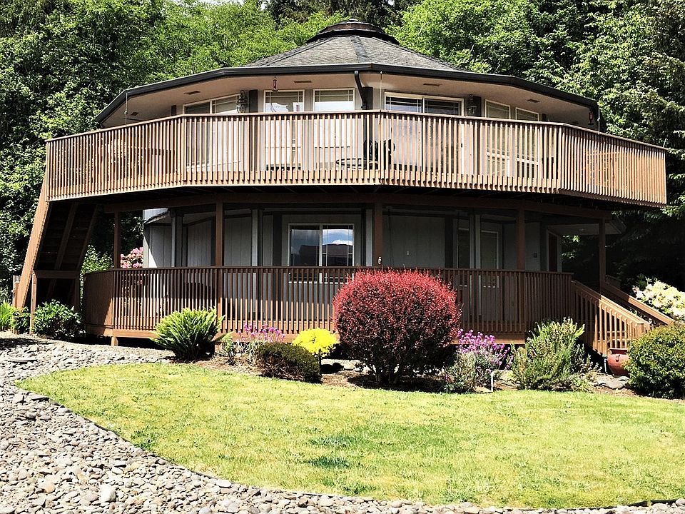 1st image of 1165 NE Lake Dr